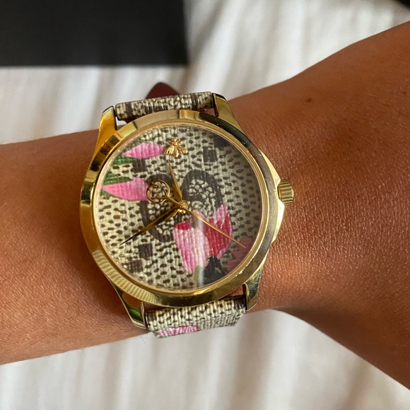 Gucci bloom watch - Picture 2 of 9
